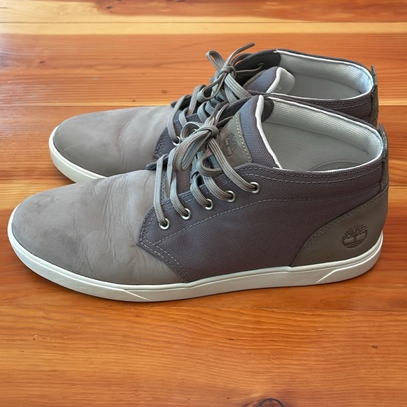 Timberland Other - Timberland David Square Mid Top Chukka Sneaker